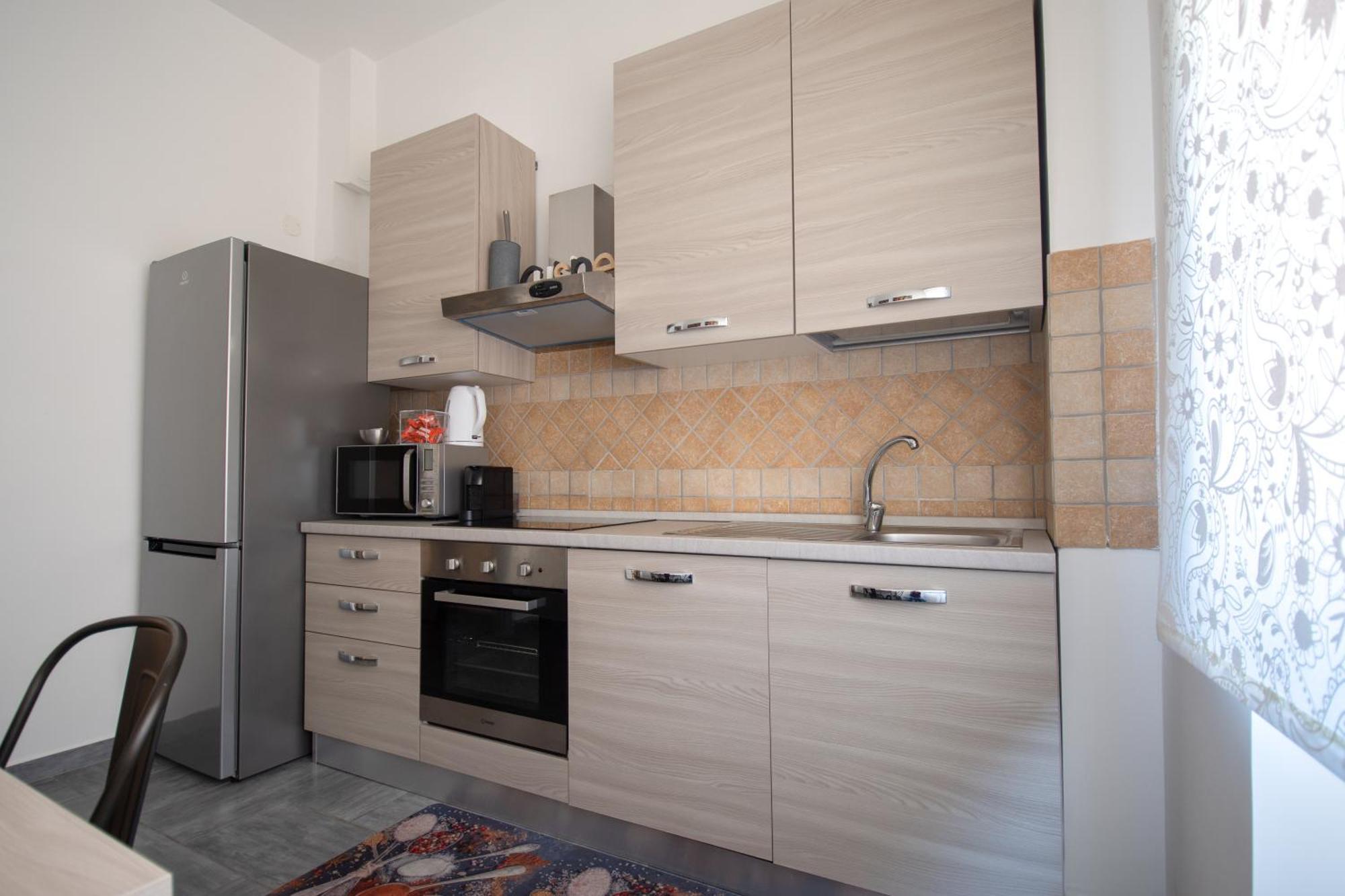 Casa Vacanze Family House Posizione Centralissima Civitavecchia Dış mekan fotoğraf